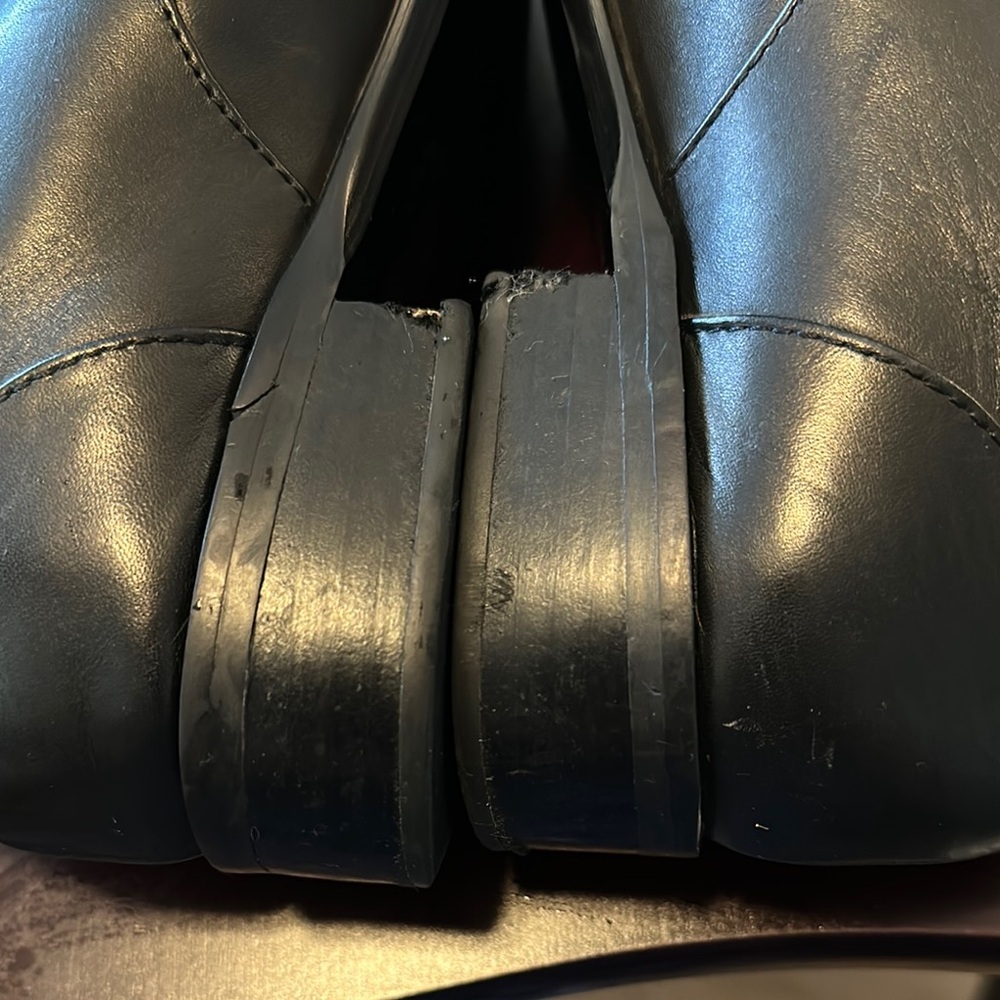 Banana Republic Black Oxford Shoes Sleek Leather Design - Picture 12 of 13